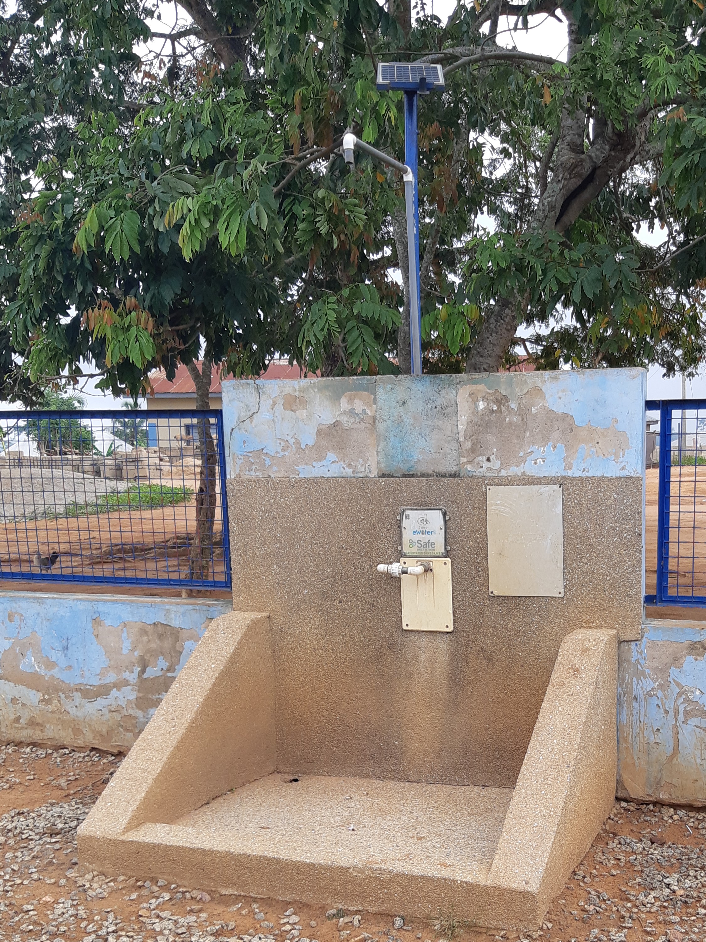 Ivóvíz ATM-eket állítottak üzembe az egyik országban